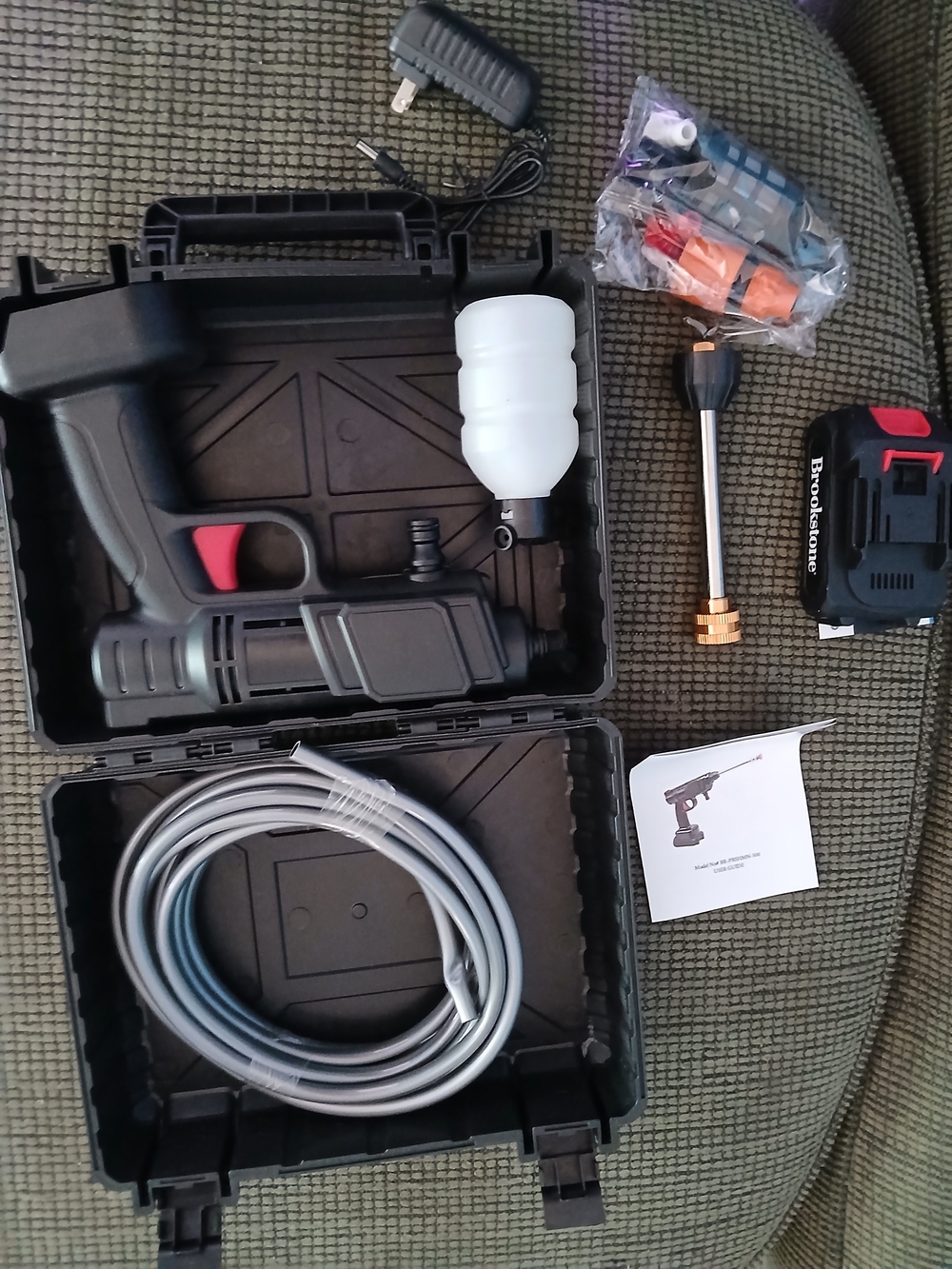 Brookstone Cordless Power Washer Spray Gun